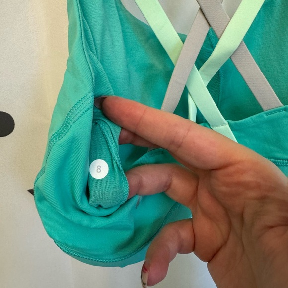 Lululemon Energy Bra - Picture 3 of 3
